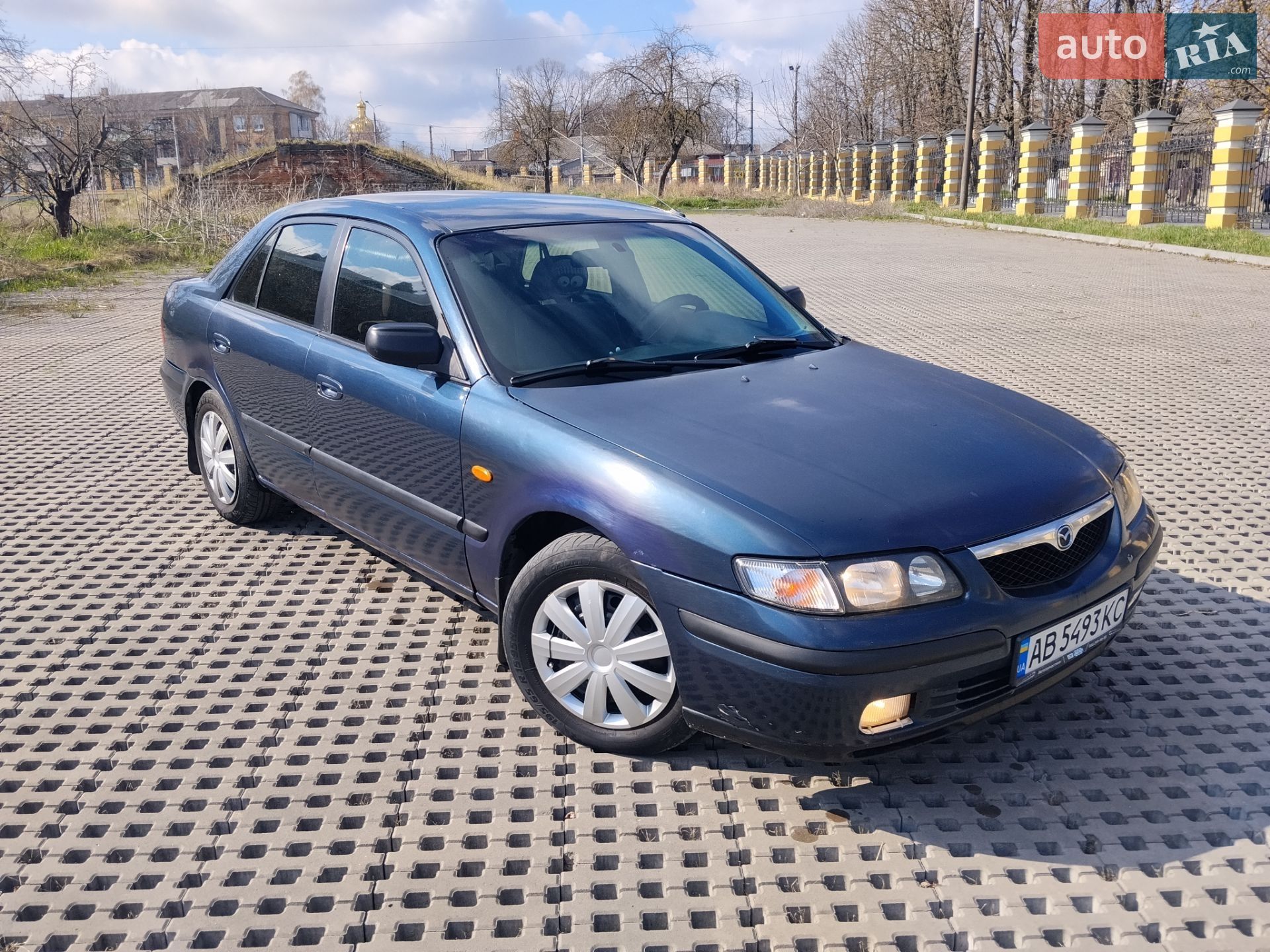 Mazda 626 1999 VIN JMZGF12P201168676 фото оголошення 8 з 18