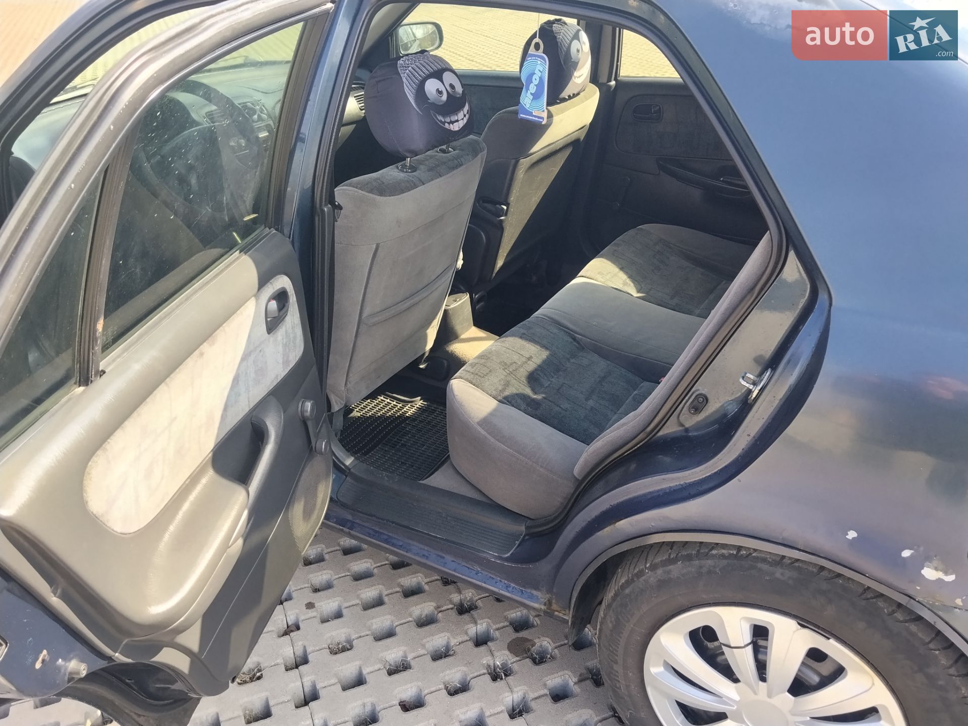 Mazda 626 1999 VIN JMZGF12P201168676 фото оголошення 12 з 18