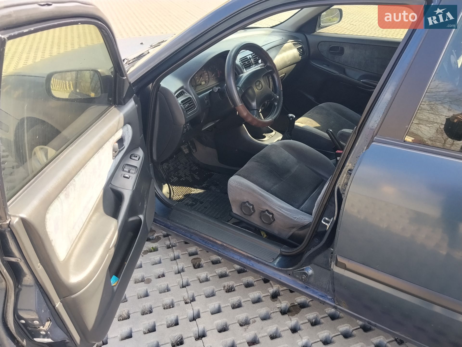 Mazda 626 1999 VIN JMZGF12P201168676 фото оголошення 13 з 18
