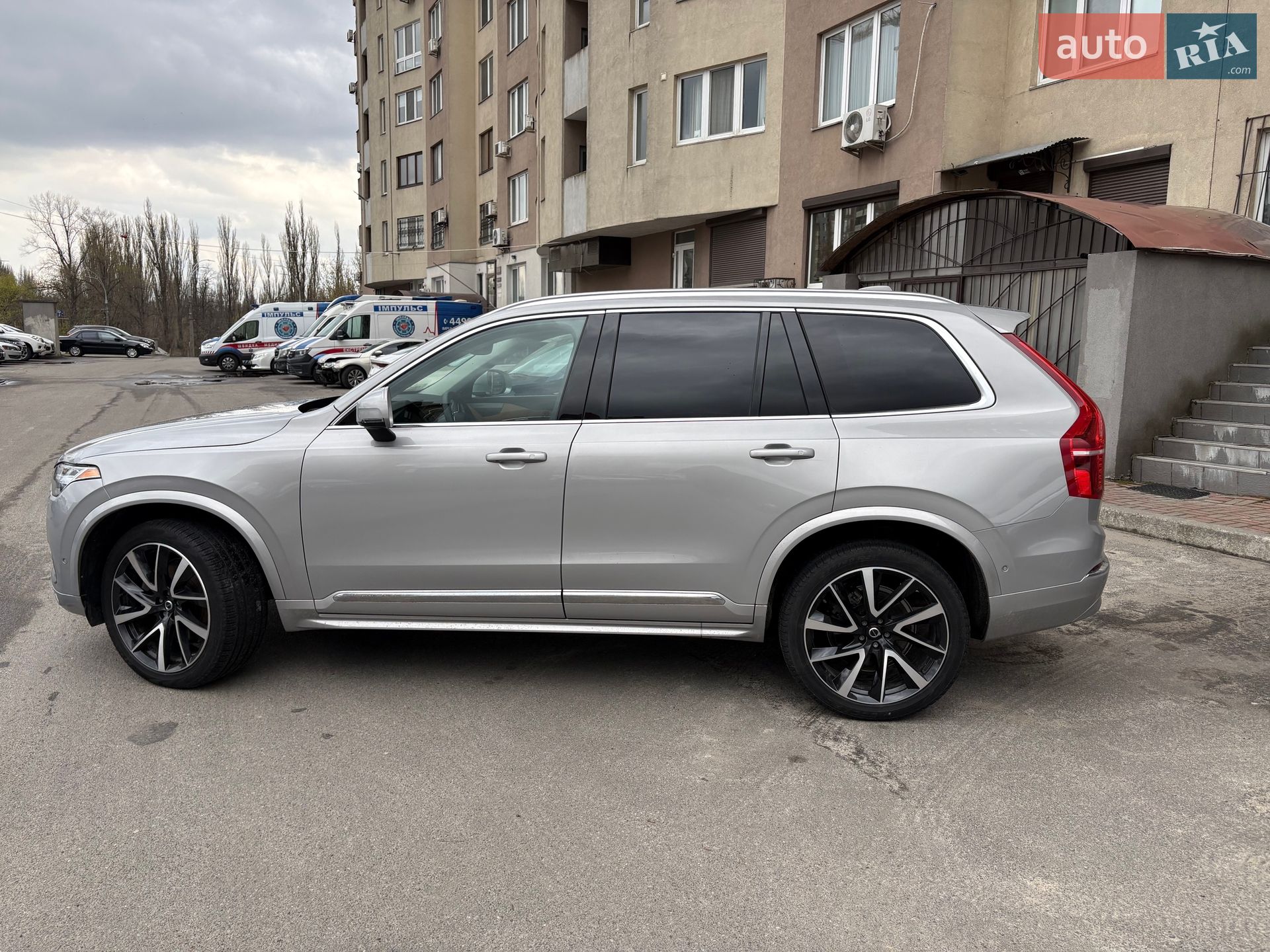 Volvo XC90 2023 VIN YV40621N8P1993463 фото оголошення 10 з 27