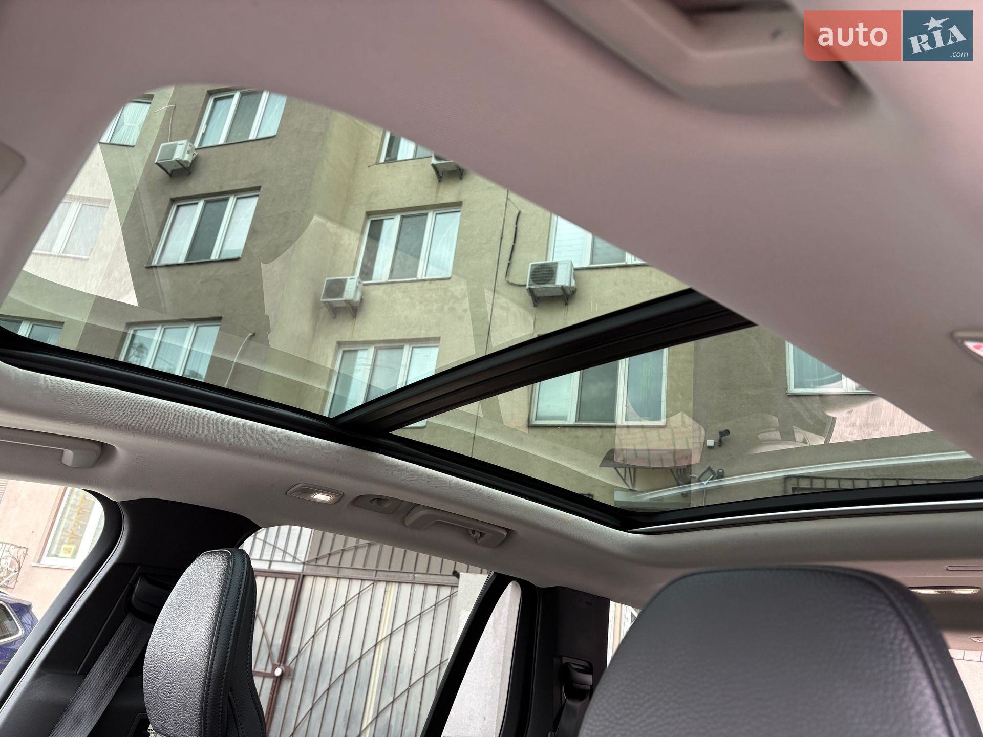 Volvo XC90 2023 VIN YV40621N8P1993463 фото оголошення 24 з 27