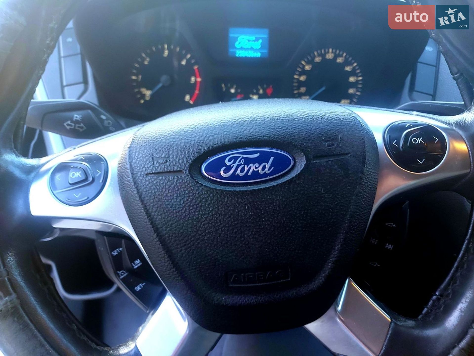 Ford Transit Custom 2015 VIN WF0YXXTTGYFJ67282 фото оголошення 9 з 20