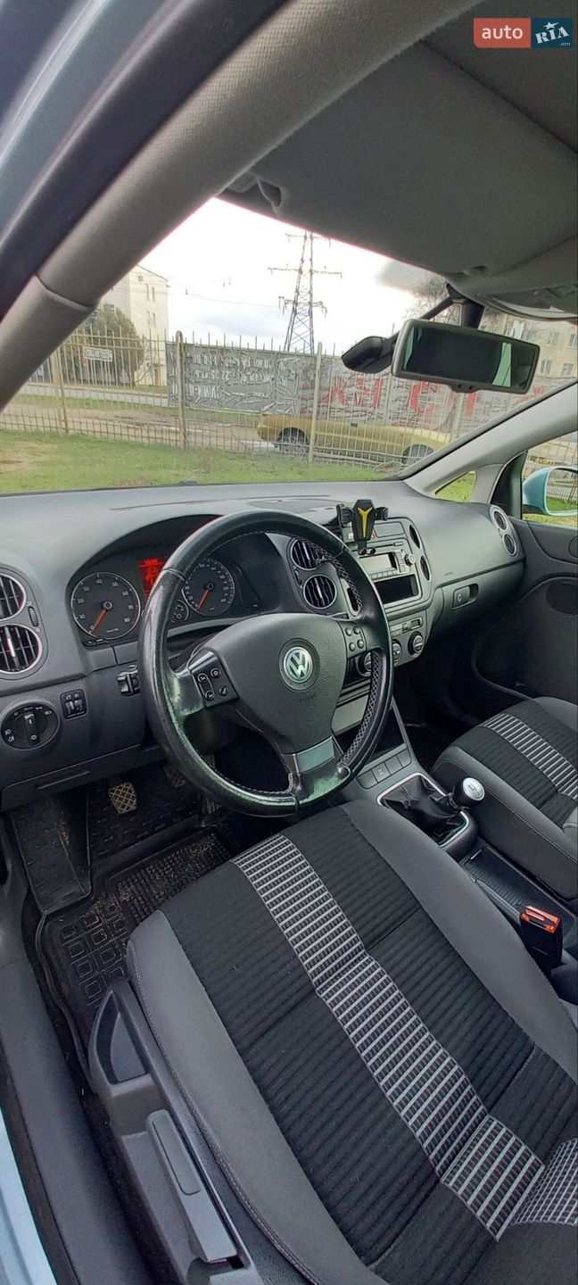 Volkswagen Golf Plus 2008 VIN WVWZZZ1KZ8W600494 фото оголошення 3 з 24