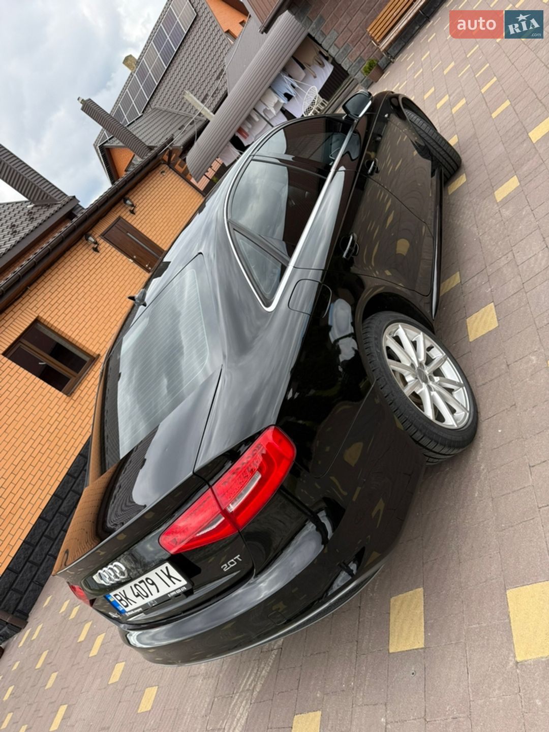 Audi A4 2015 VIN WAUBFAFL6GN018348 фото оголошення 7 з 27