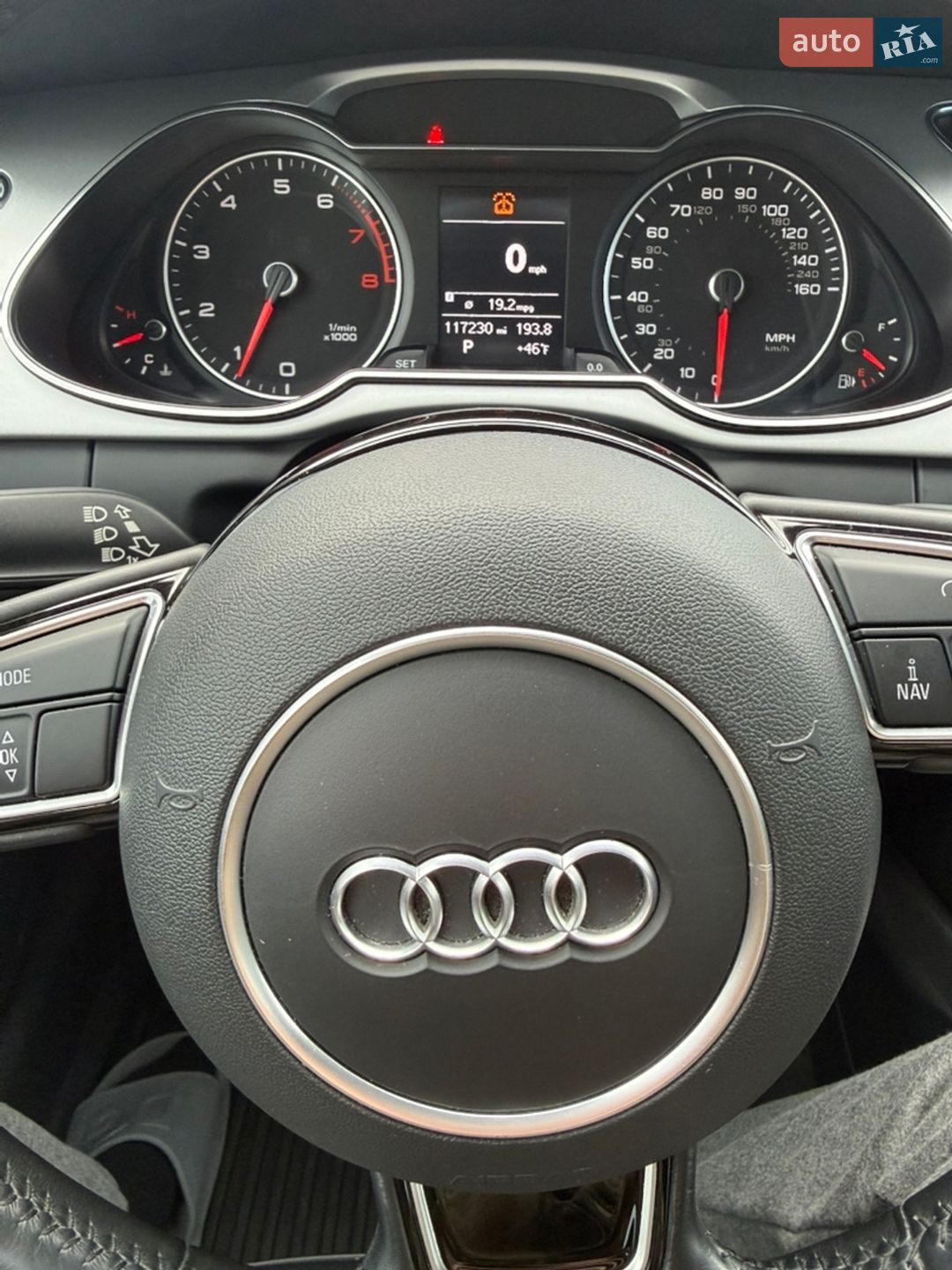 Audi A4 2015 VIN WAUBFAFL6GN018348 фото оголошення 14 з 27