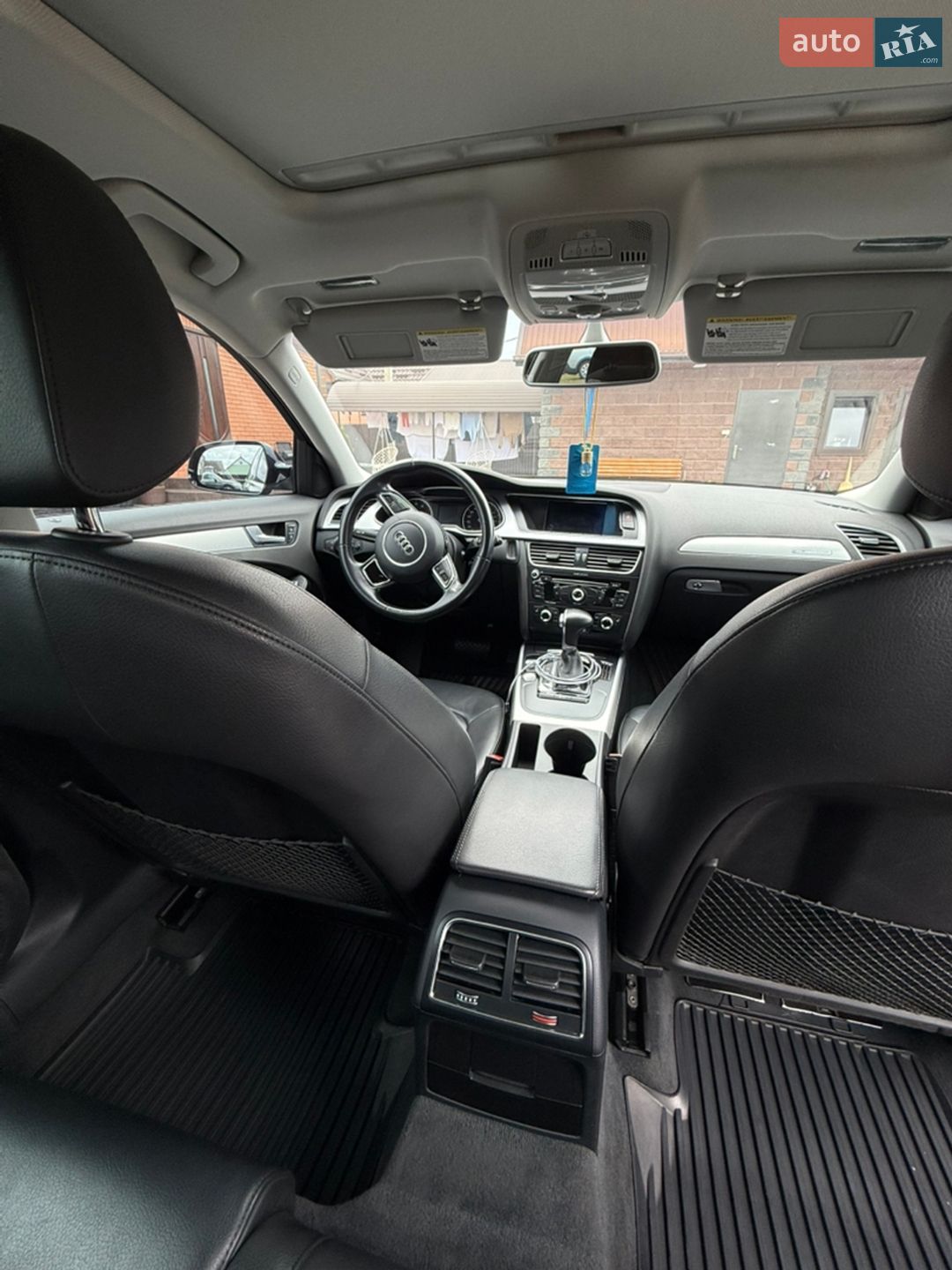 Audi A4 2015 VIN WAUBFAFL6GN018348 фото оголошення 18 з 27