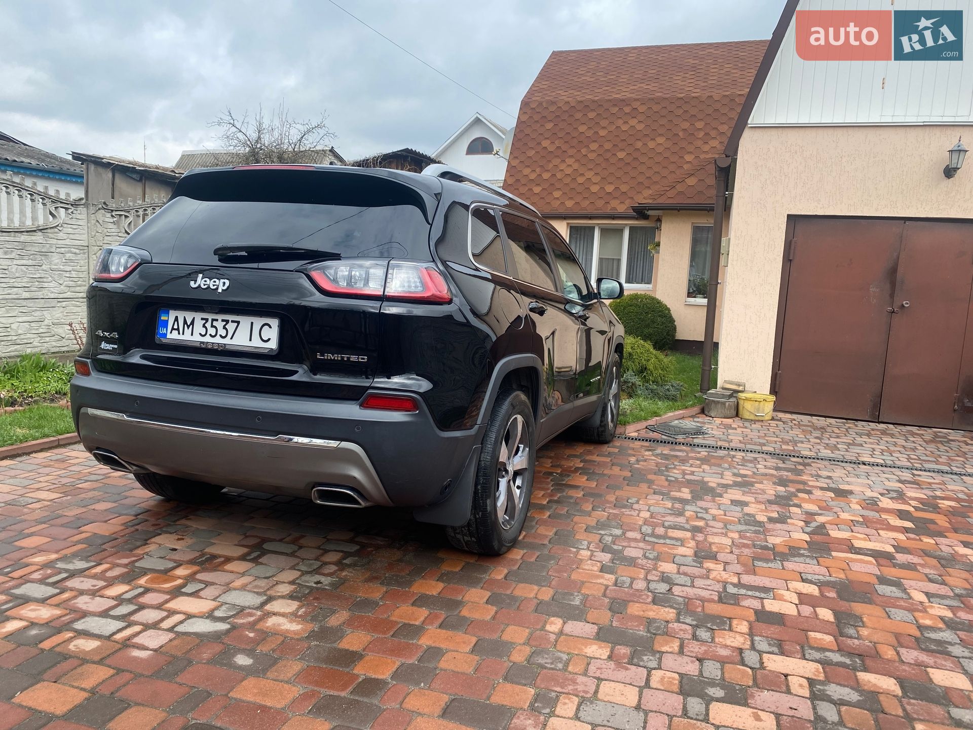 Jeep Cherokee 2019 VIN 1C4PJMDX1KD422770 фото оголошення 5 з 16