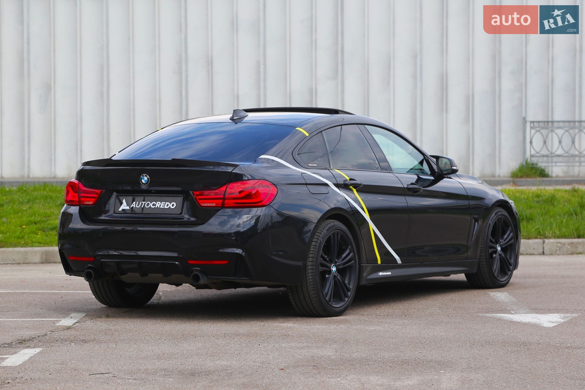BMW 4 Series 2017 VIN WBA4J5C55JBF06898 фото оголошення 7 з 29