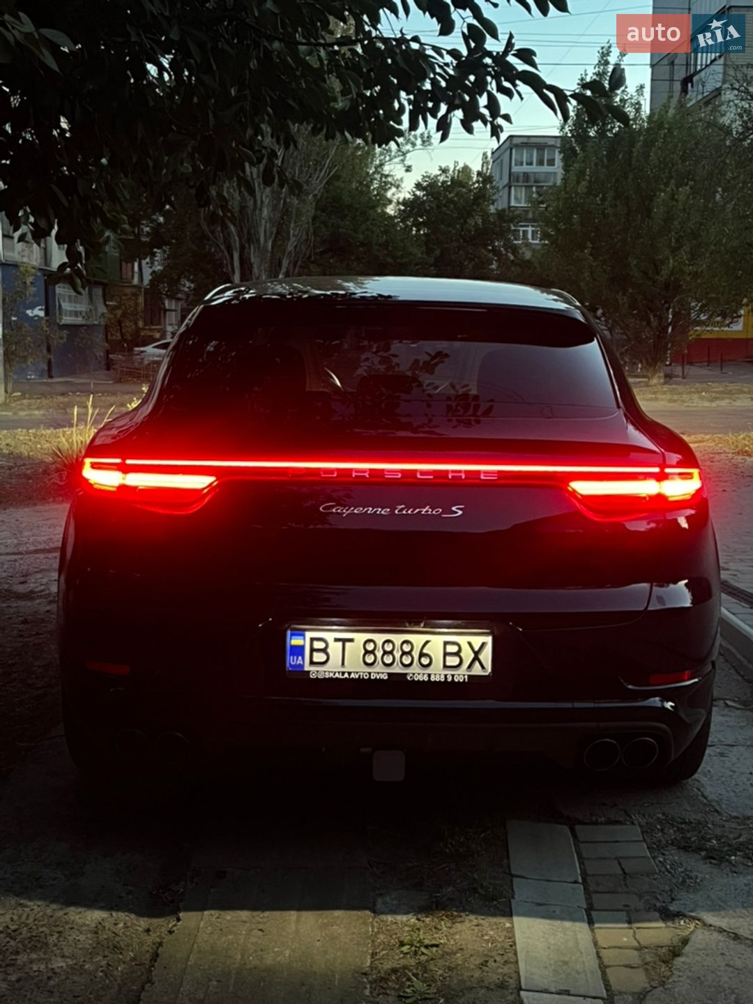Porsche Cayenne Coupe 2021 VIN WP1BH2AY8MDA53074 фото оголошення 13 з 13
