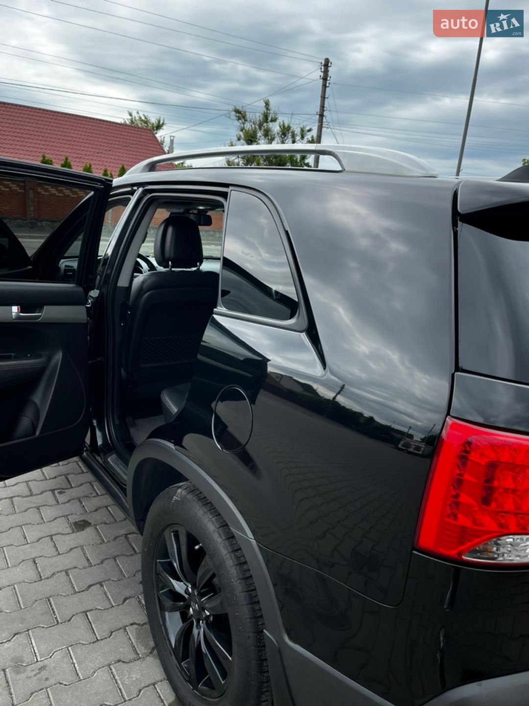 Kia Sorento 2011 VIN KNAKU814DC5185858 фото оголошення 10 з 26