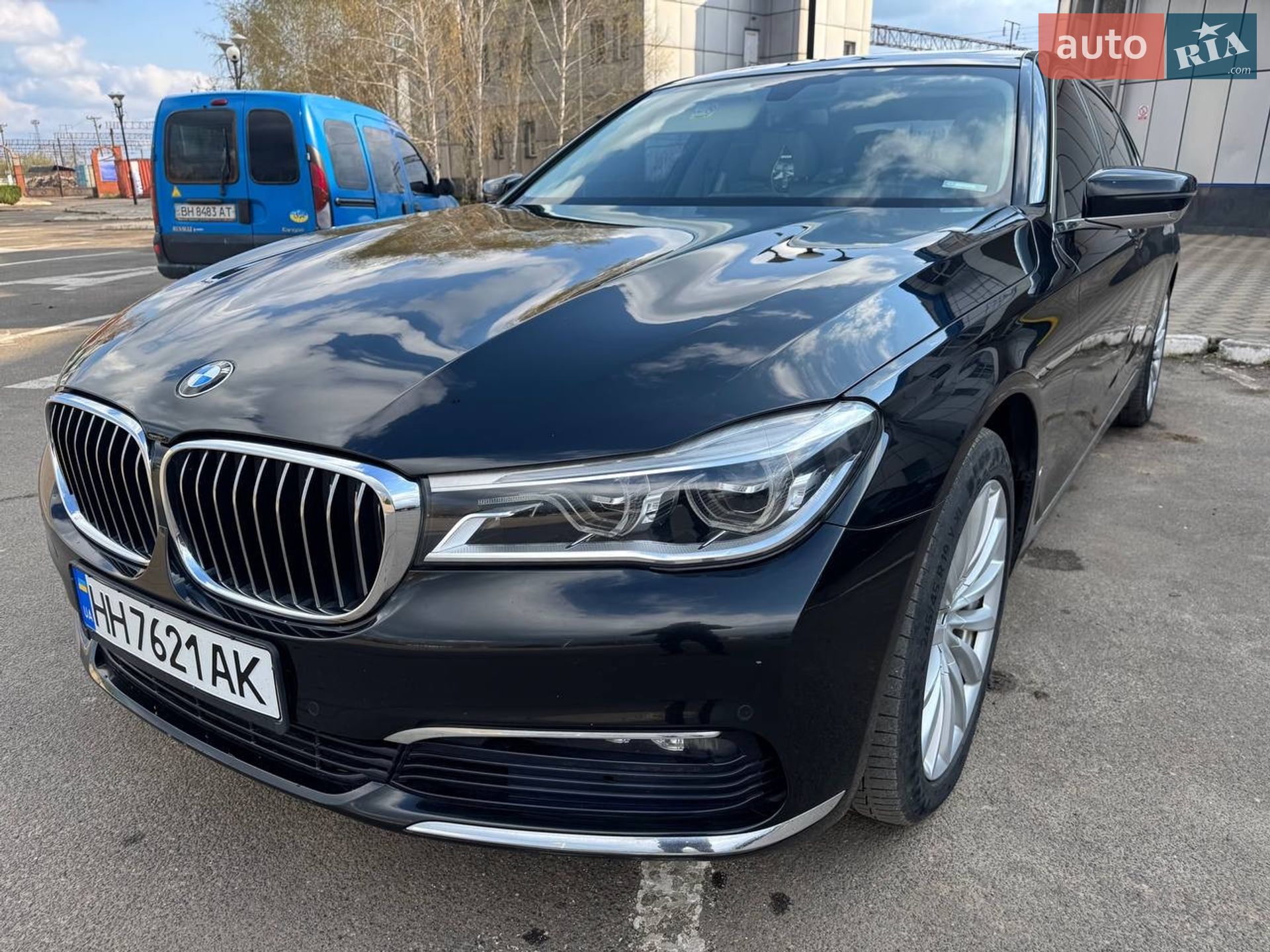 BMW 7 Series 2017 VIN WBA7E410X0GV23195 фото оголошення 10 з 31