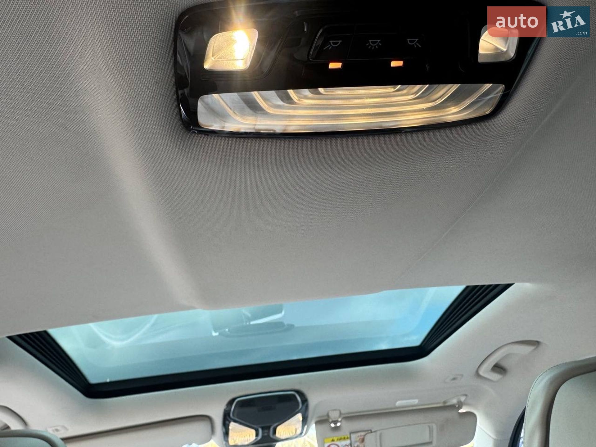 BMW 7 Series 2017 VIN WBA7E410X0GV23195 фото оголошення 28 з 31