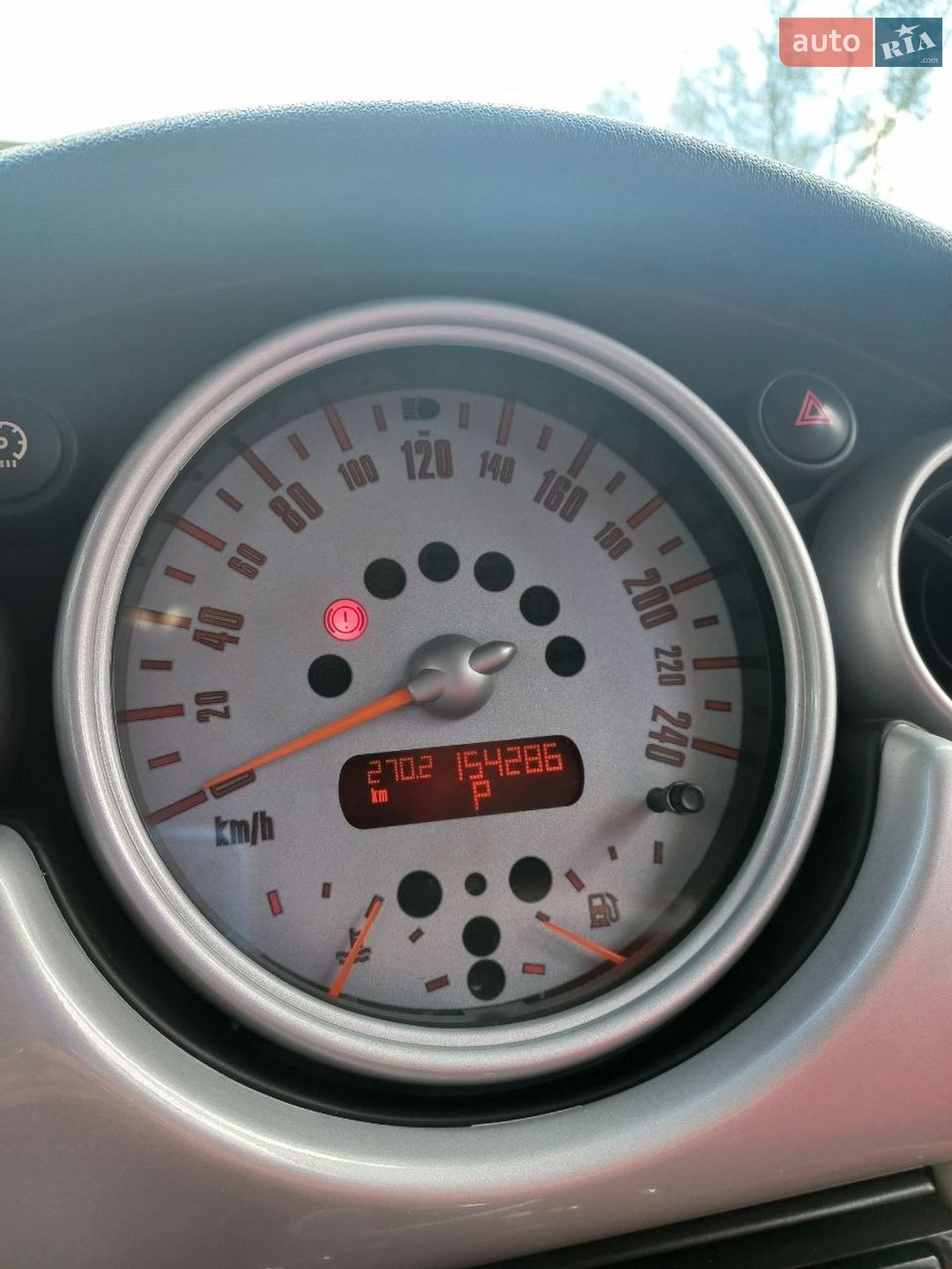 MINI Cooper 2003 VIN WMWRC31020TB88159 фото оголошення 2 з 34