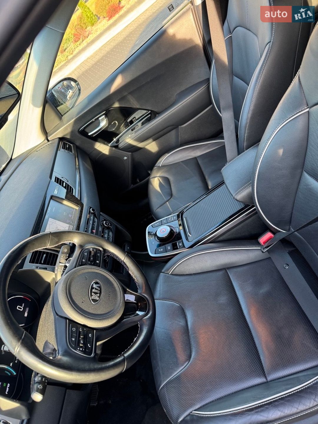 Kia Niro 2019 VIN KNACC81GFK5029511 фото оголошення 6 з 9