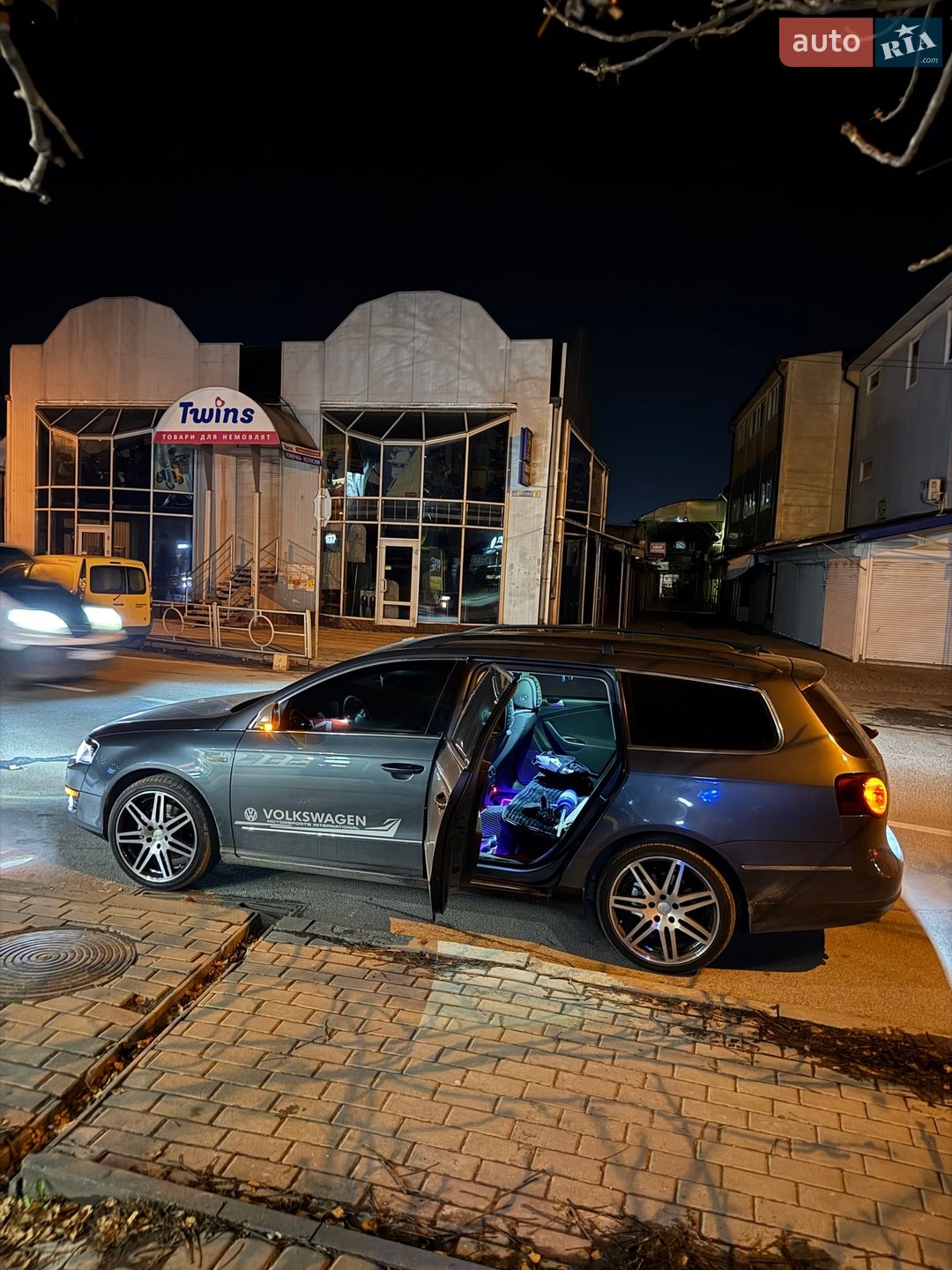 Volkswagen Passat 2010 VIN WVWZZZ3CZAE122542 фото оголошення 6 з 54