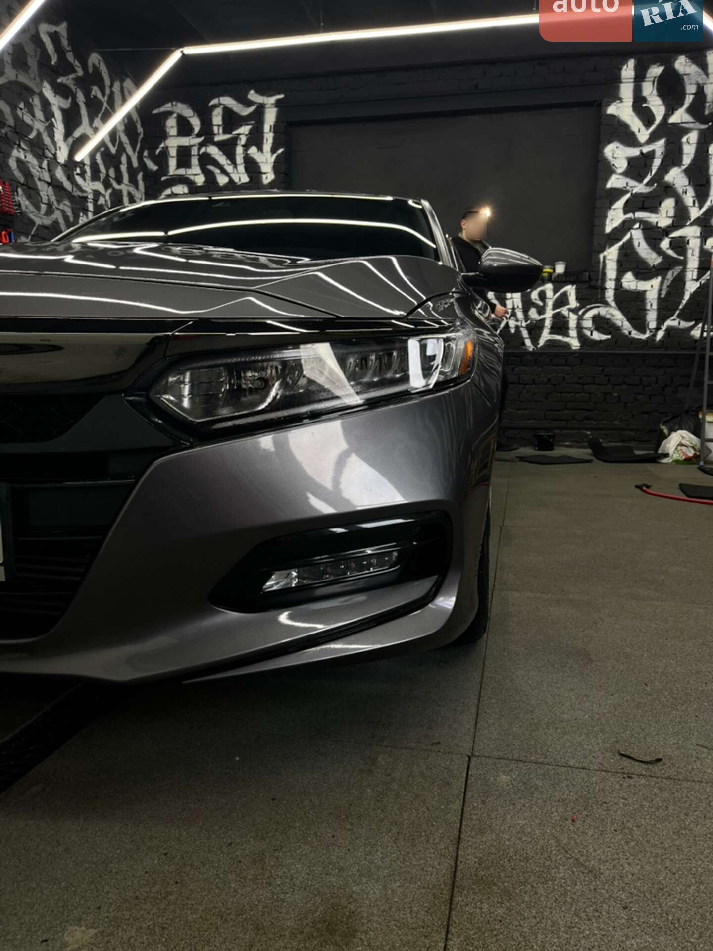 Honda Accord 2017 VIN 1HGCV1F38JA001321 фото оголошення 3 з 17