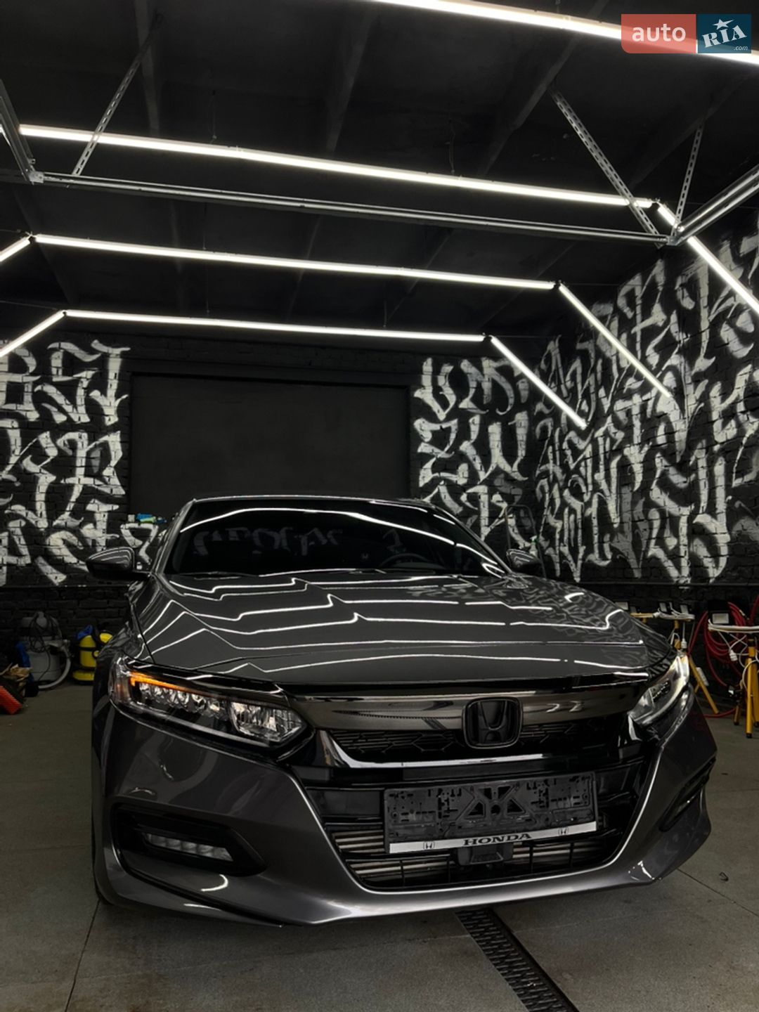 Honda Accord 2017 VIN 1HGCV1F38JA001321 фото оголошення 5 з 17