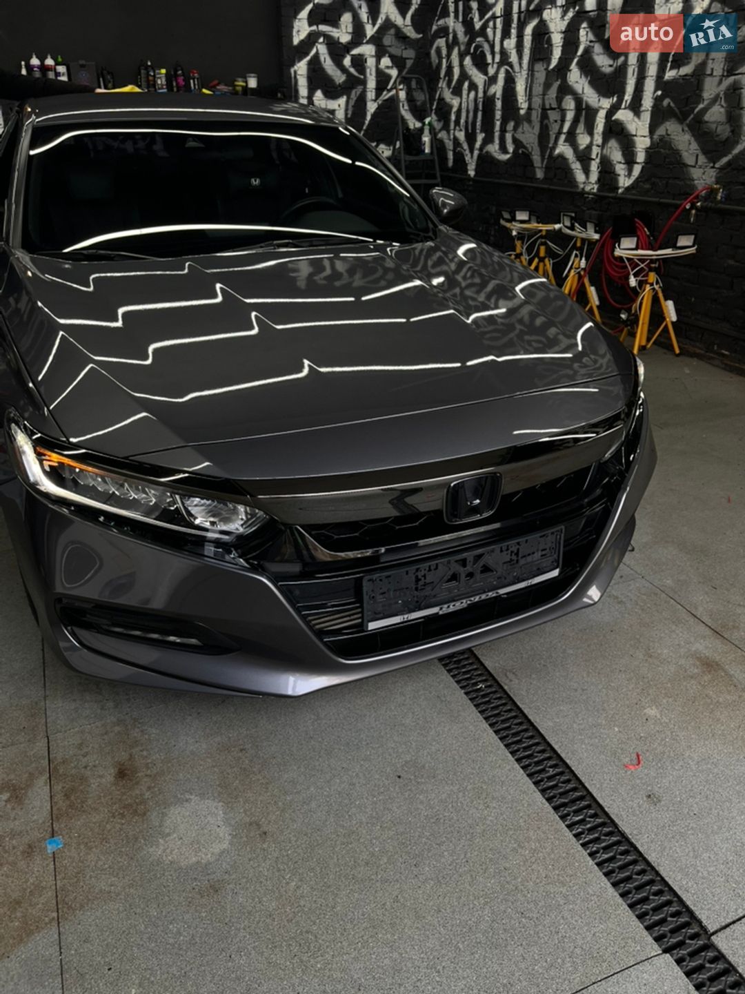 Honda Accord 2017 VIN 1HGCV1F38JA001321 фото оголошення 8 з 17
