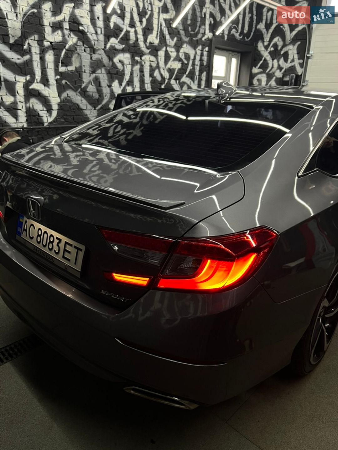 Honda Accord 2017 VIN 1HGCV1F38JA001321 фото оголошення 13 з 17
