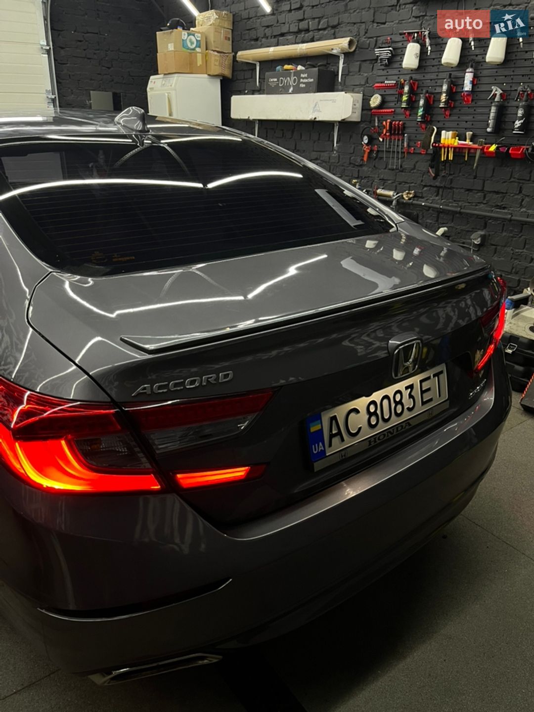 Honda Accord 2017 VIN 1HGCV1F38JA001321 фото оголошення 14 з 17
