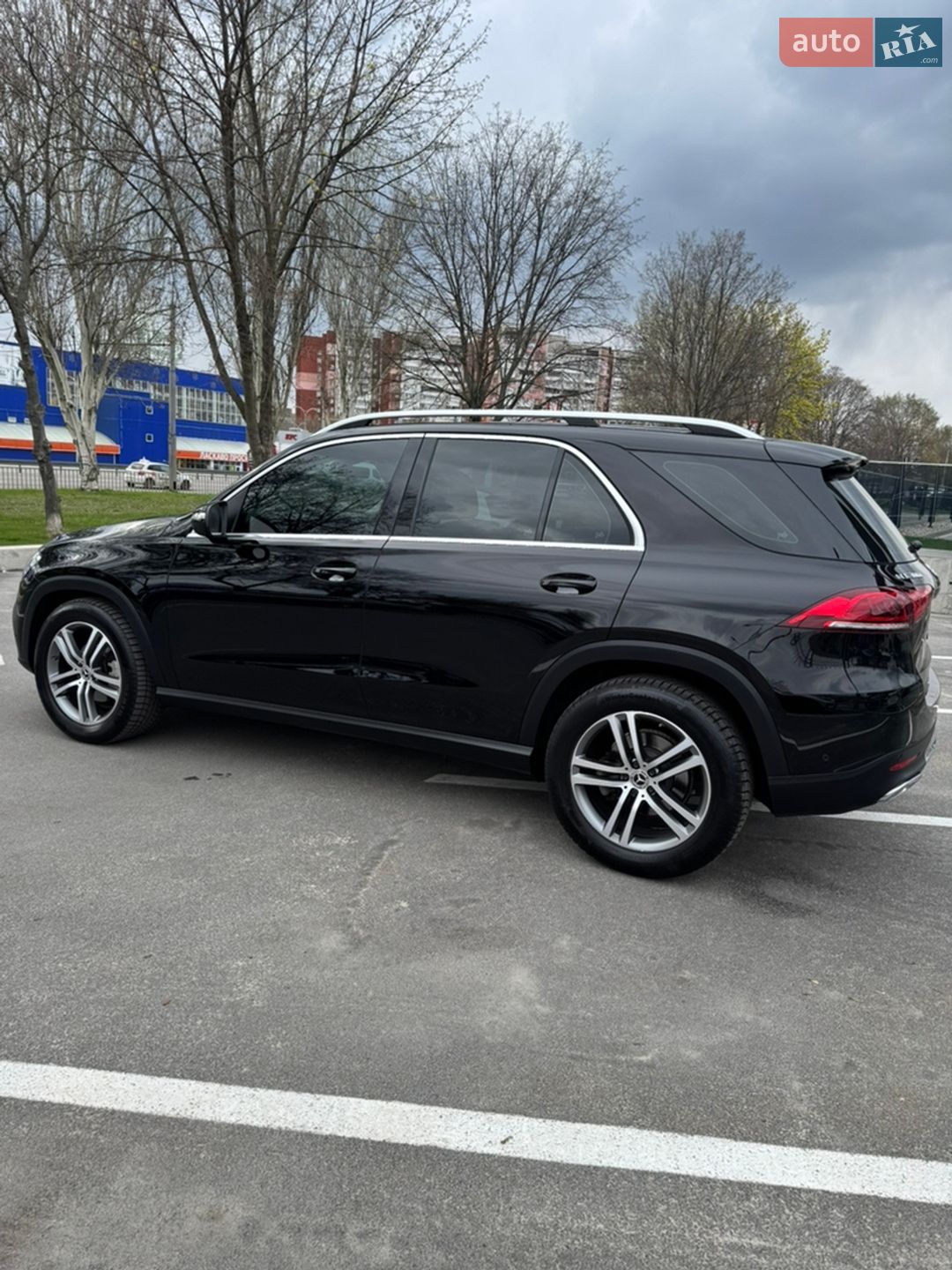 Mercedes-Benz Gle 300D 2019 VIN WDC1671191A047282 фото оголошення 3 з 35