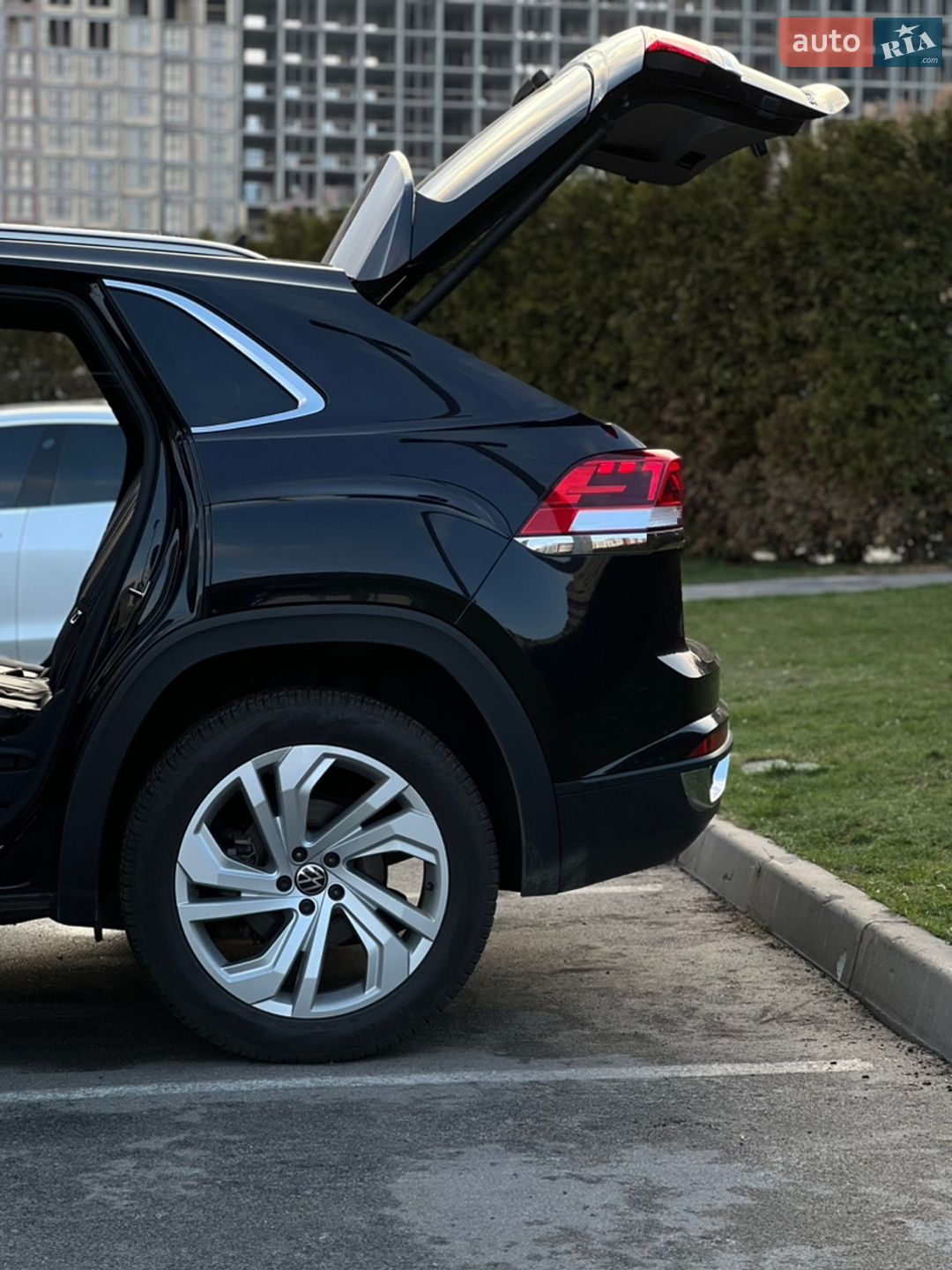 Volkswagen Atlas Cross Sport 2020 VIN 1V2ME2CA0LC209954 фото оголошення 21 з 84