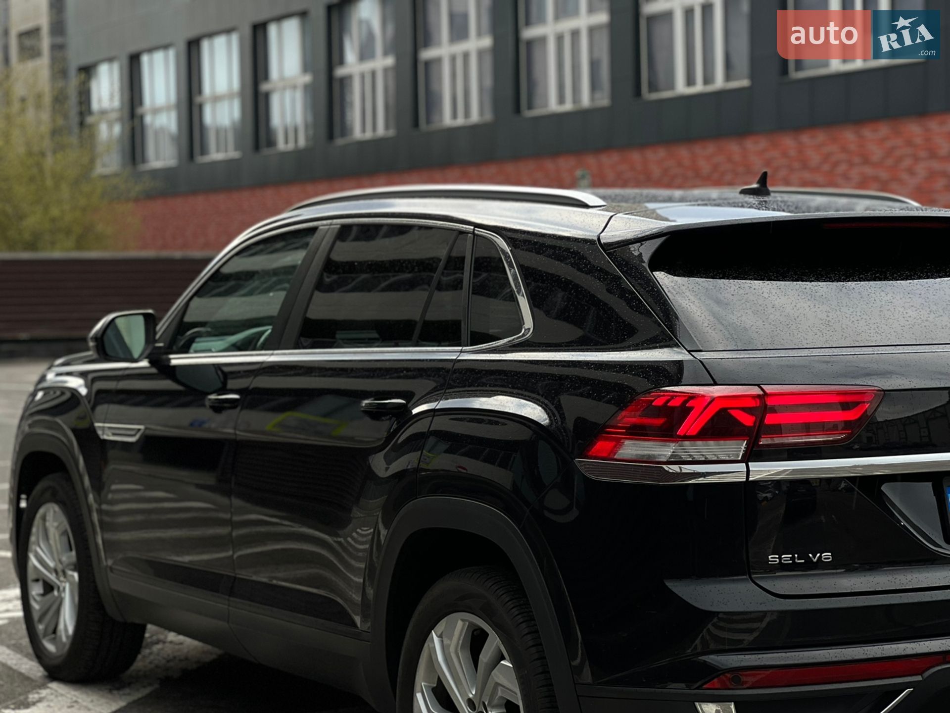 Volkswagen Atlas Cross Sport 2020 VIN 1V2ME2CA0LC209954 фото оголошення 32 з 95