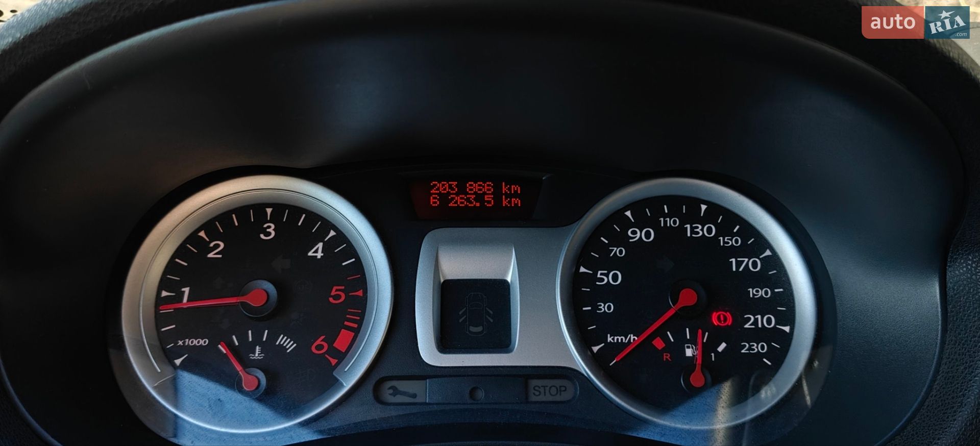 Renault Clio 2012 VIN VF1KR2V4H48136765 фото оголошення 12 з 17