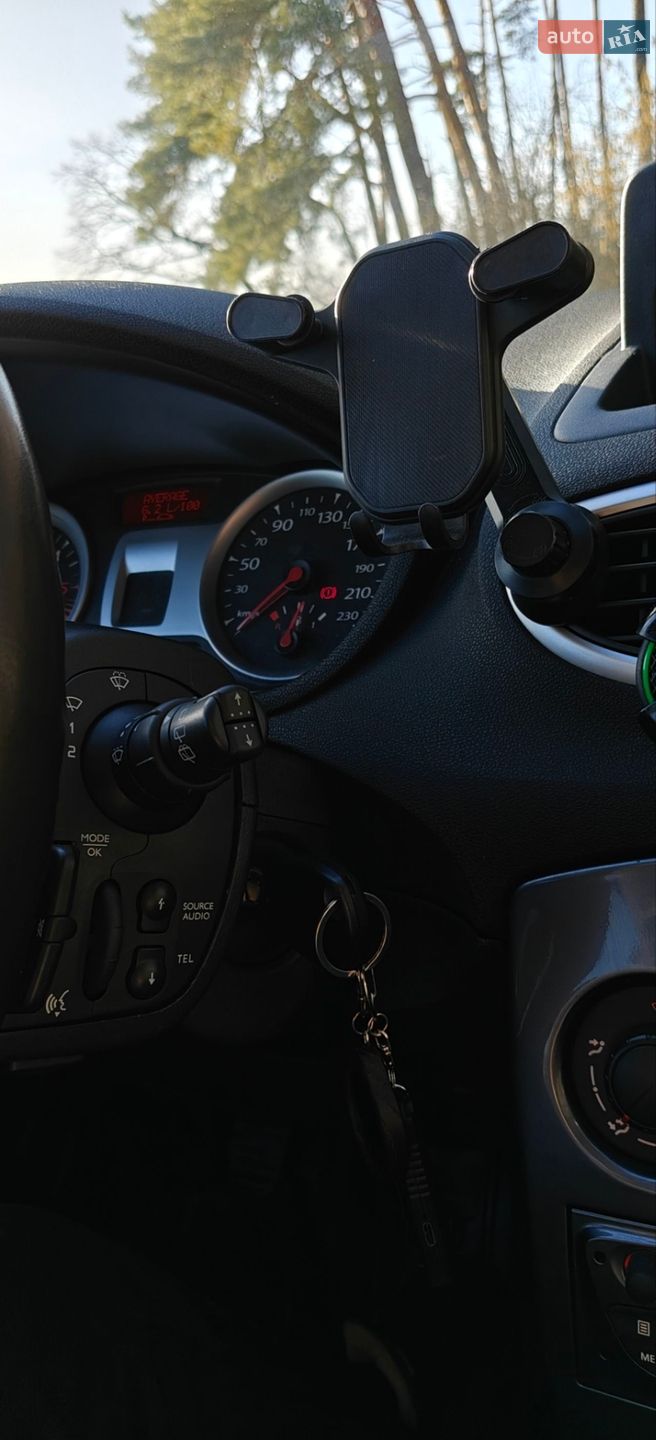 Renault Clio 2012 VIN VF1KR2V4H48136765 фото оголошення 16 з 17