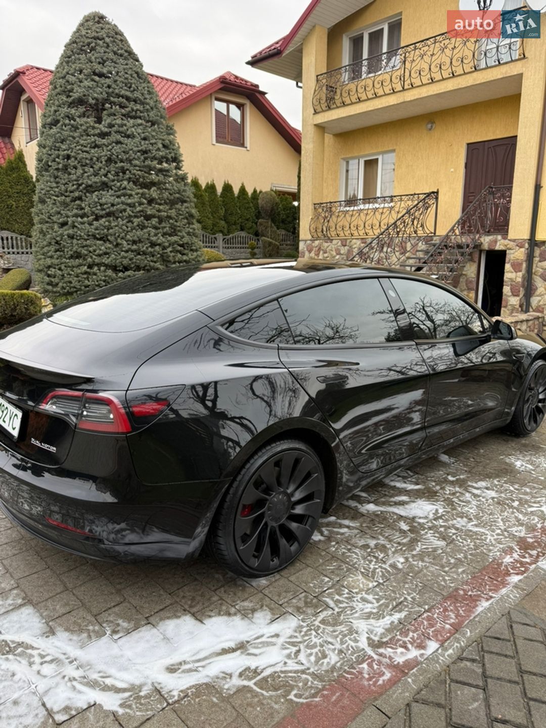 Tesla Model 3 2023 VIN 5YJ3E1EC3PF628122 фото оголошення 26 з 61