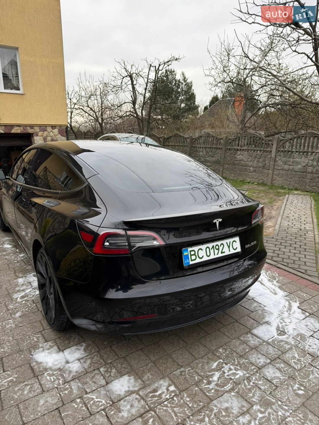 Tesla Model 3 2023 VIN 5YJ3E1EC3PF628122 фото оголошення 27 з 61
