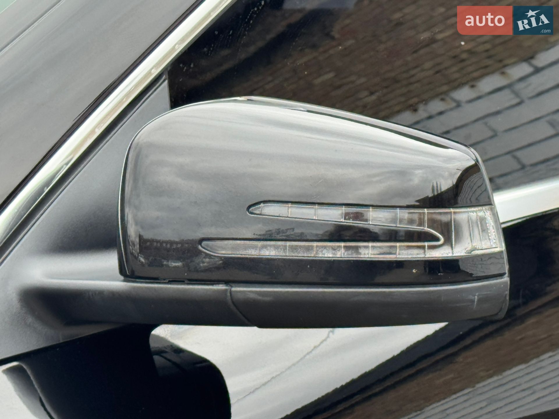 Mercedes-Benz CLA-Class 2017 VIN WDDSJ4GB1JN547289 фото оголошення 13 з 45