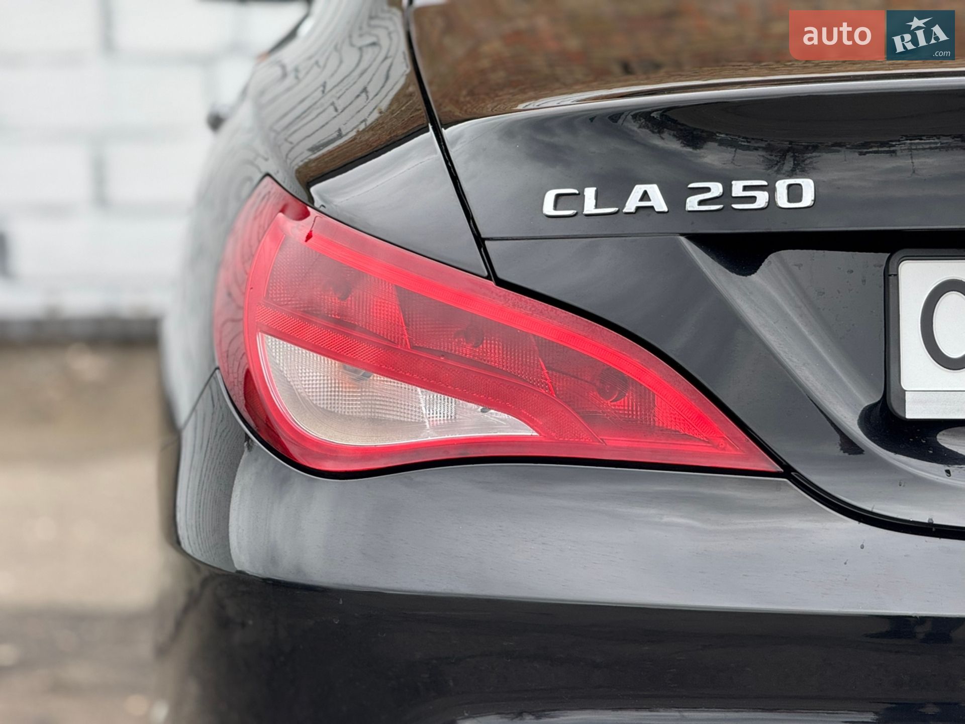 Mercedes-Benz CLA-Class 2017 VIN WDDSJ4GB1JN547289 фото оголошення 18 з 45