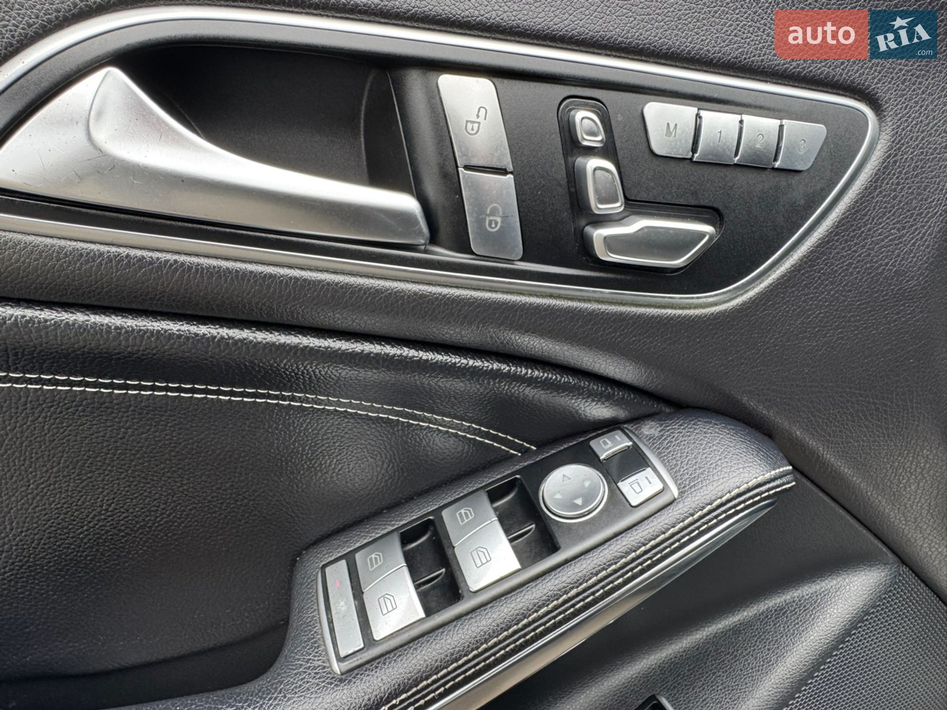 Mercedes-Benz CLA-Class 2017 VIN WDDSJ4GB1JN547289 фото оголошення 25 з 45