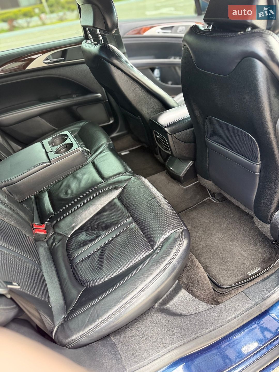 Lincoln MKZ 2017 VIN 3LN6L5E95HR653243 фото оголошення 10 з 15