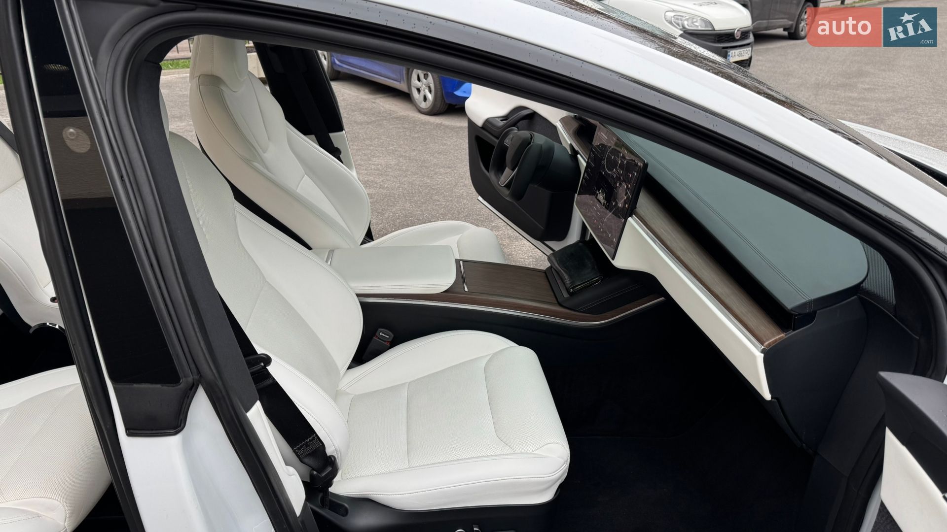 Tesla Model X 2021 VIN 5YJXCBE51MF326726 фото оголошення 19 з 24