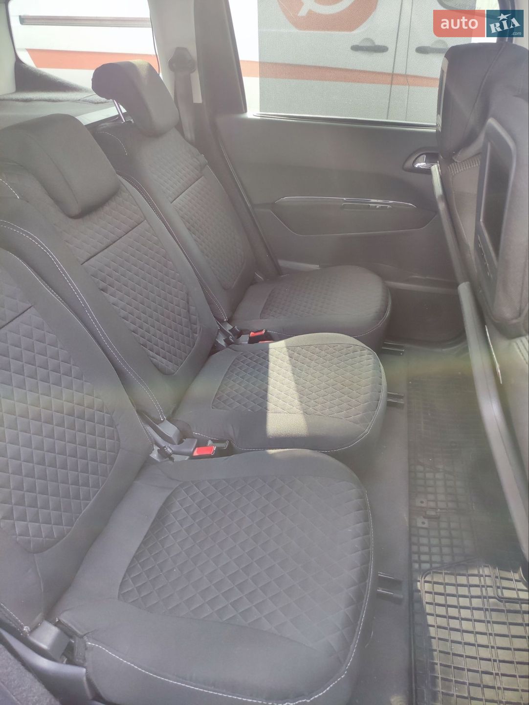 Peugeot 5008 2010 VIN VF30A9HZHAS244444 фото оголошення 14 з 37