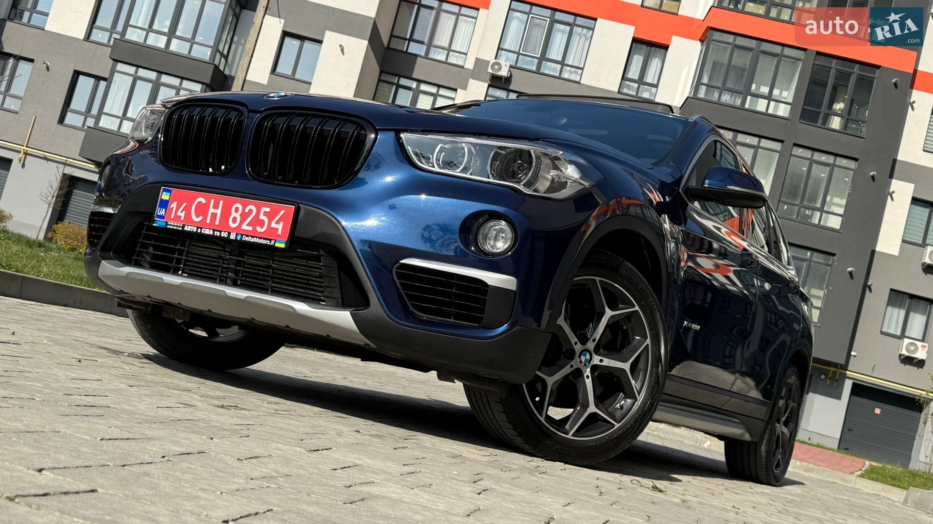 BMW X1 2018 VIN WBXHT3C36J5L25454 фото оголошення 13 з 40