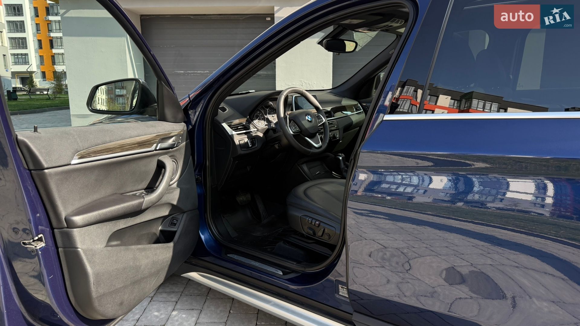 BMW X1 2018 VIN WBXHT3C36J5L25454 фото оголошення 30 з 40