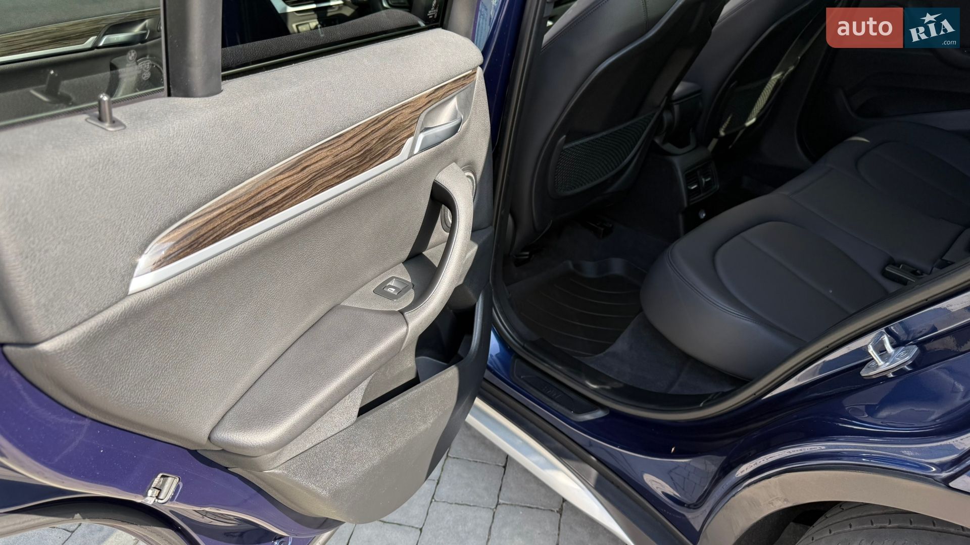BMW X1 2018 VIN WBXHT3C36J5L25454 фото оголошення 35 з 40