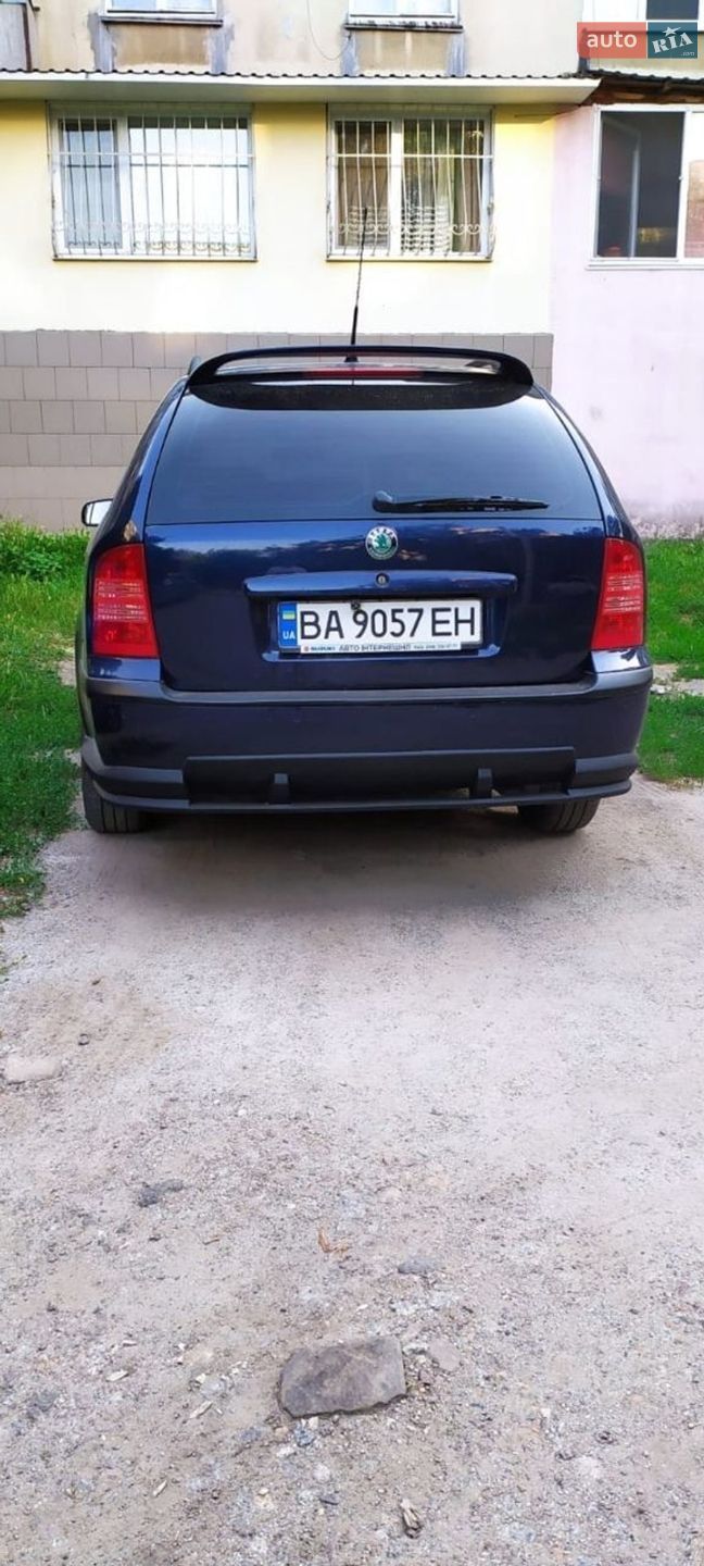 Skoda Octavia 2002 VIN TMBGL21U428558540 фото оголошення 3 з 12