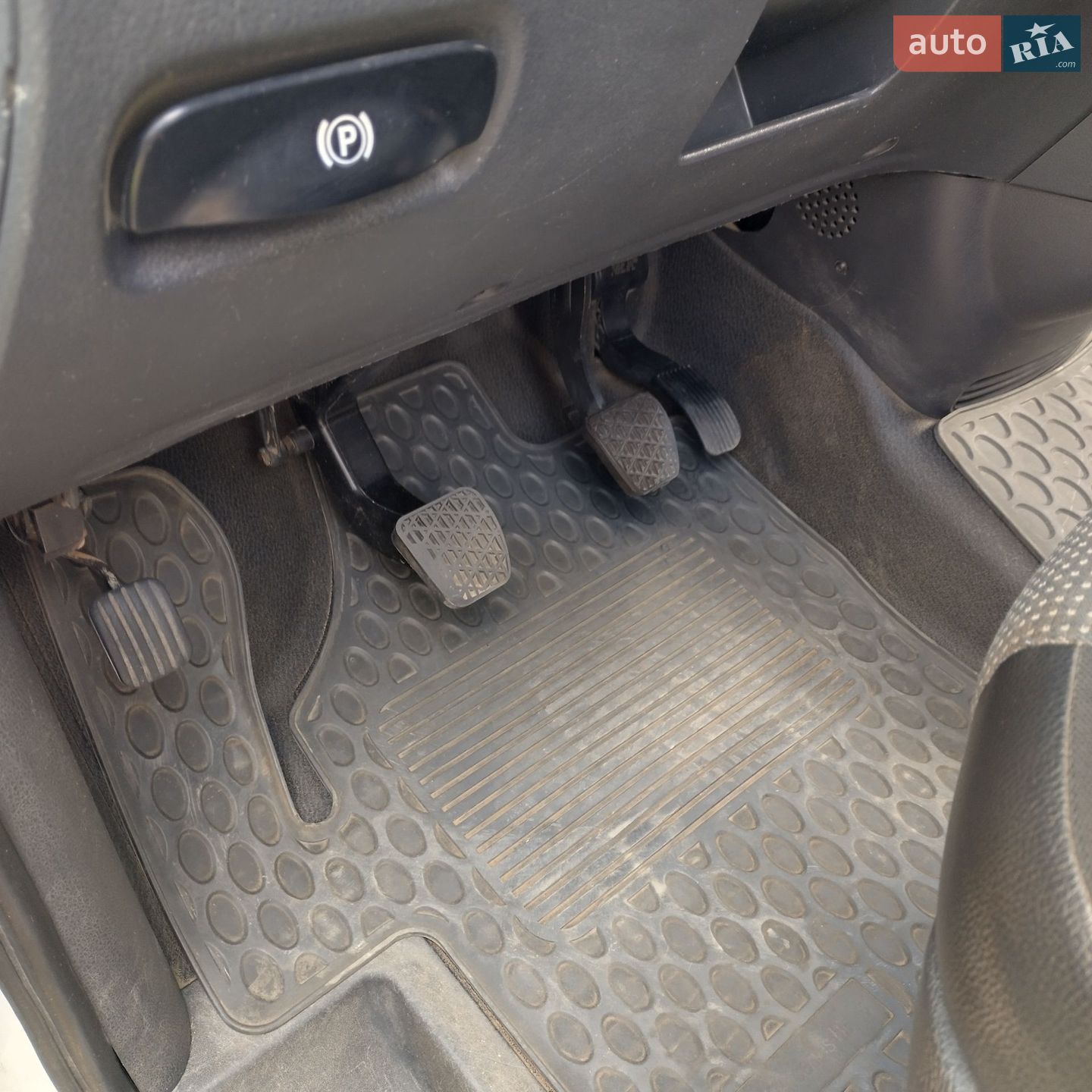 Mercedes-Benz Vito 2013 VIN WDF63960313813569 фото оголошення 9 з 9