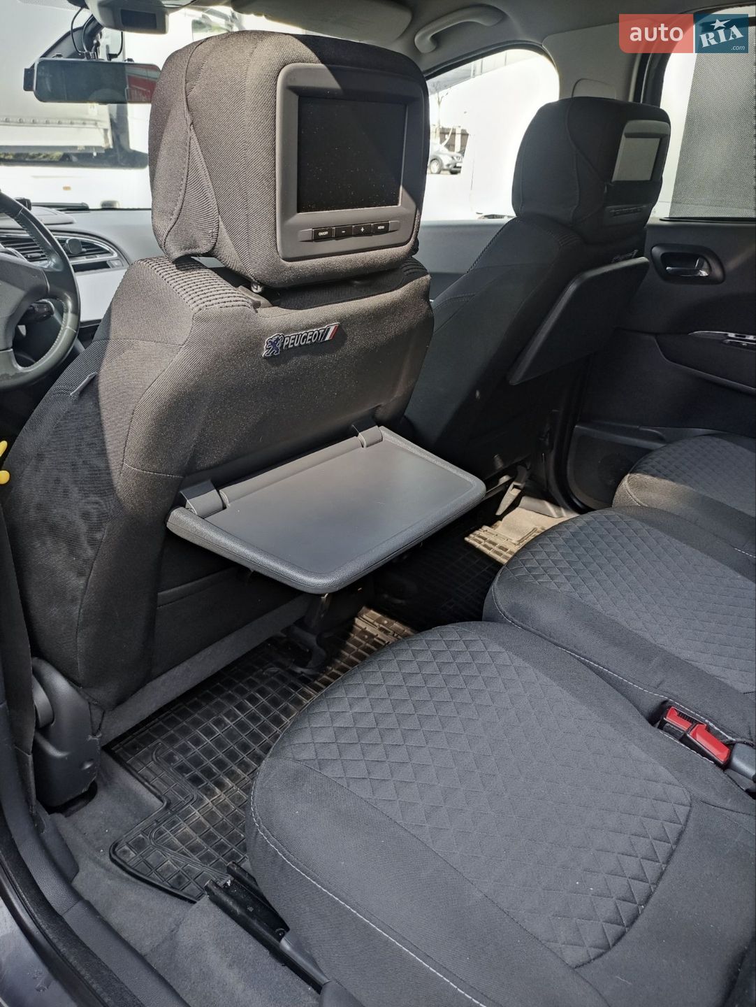 Peugeot 5008 2010 VIN VF30A9HZHAS244444 фото оголошення 20 з 37