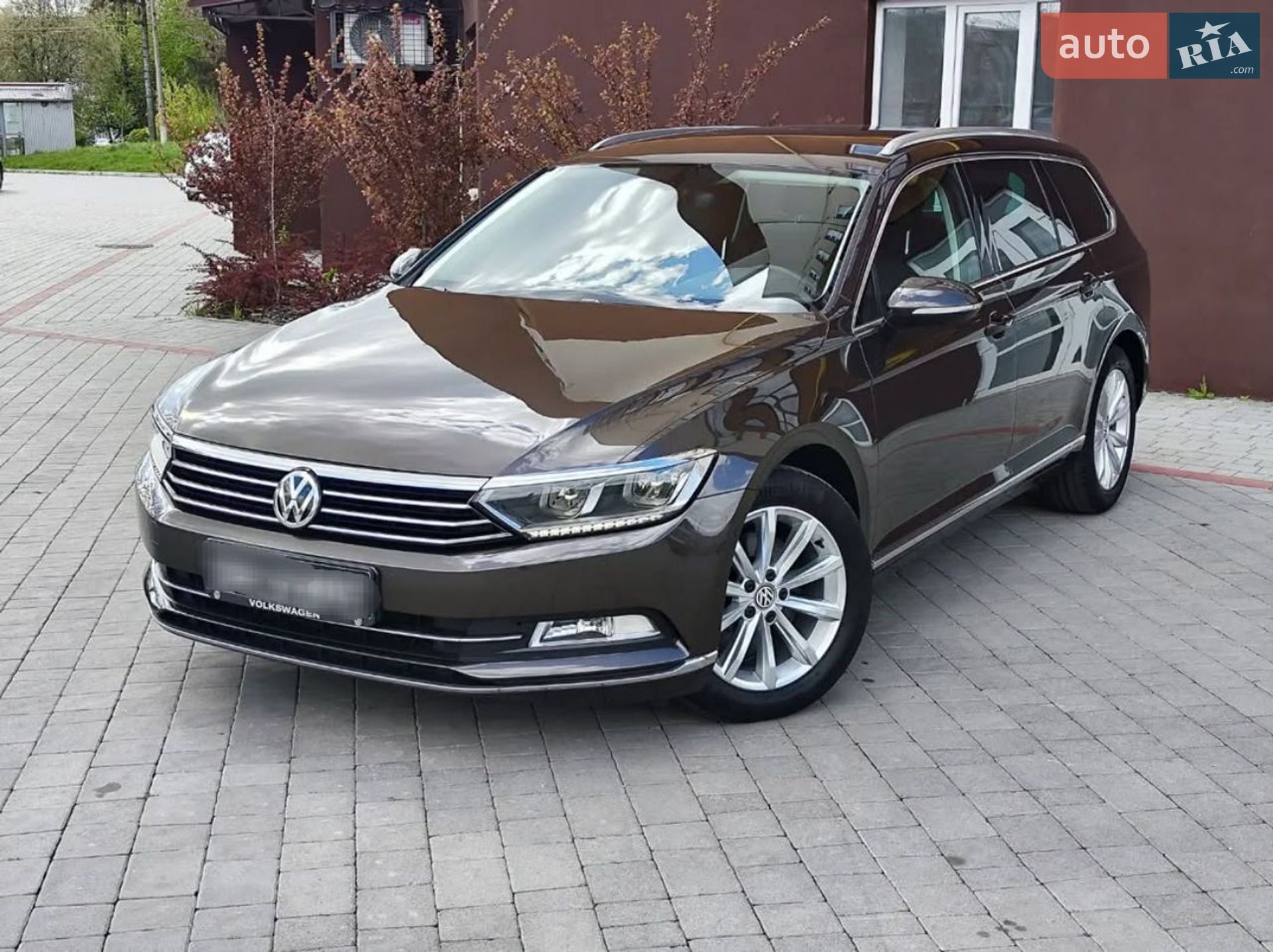 Volkswagen Passat 2017 VIN WVWZZZ3CZJP004599 фото оголошення 9 з 17