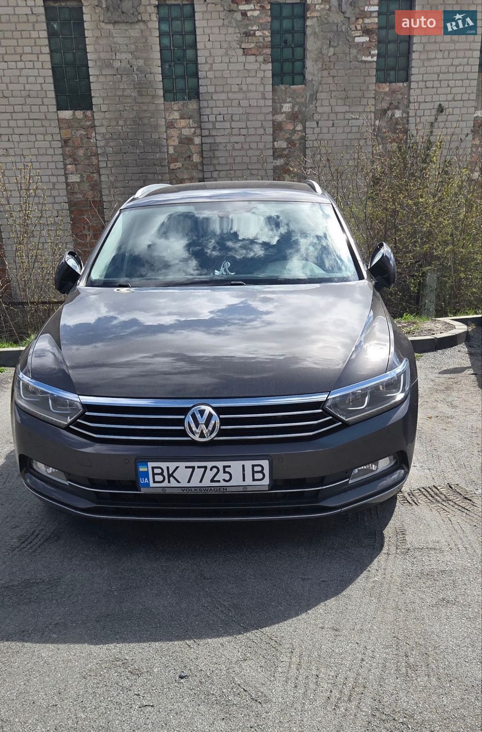 Volkswagen Passat 2017 VIN WVWZZZ3CZJP004599 фото оголошення 3 з 17