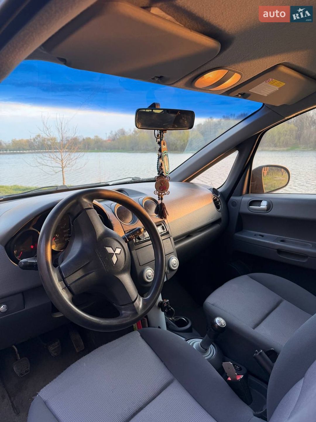 Mitsubishi Colt 2006 VIN XMCXNZ34A5F080521 фото оголошення 7 з 9