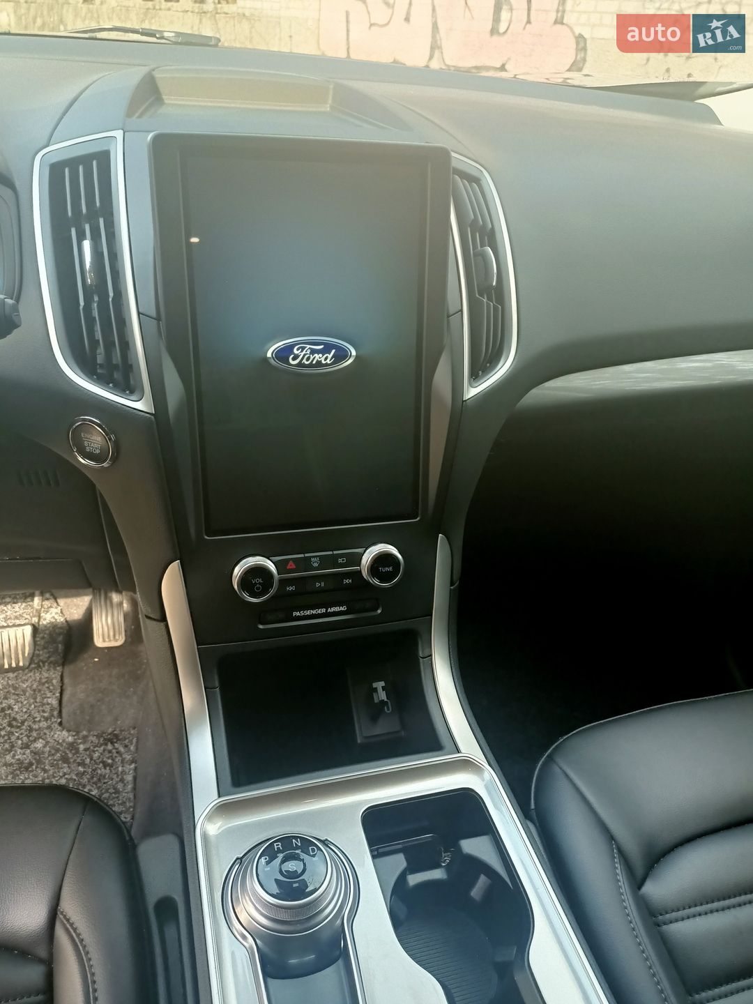 Ford Edge 2024 VIN 2FMPK4J99RBB04992 фото оголошення 17 з 27