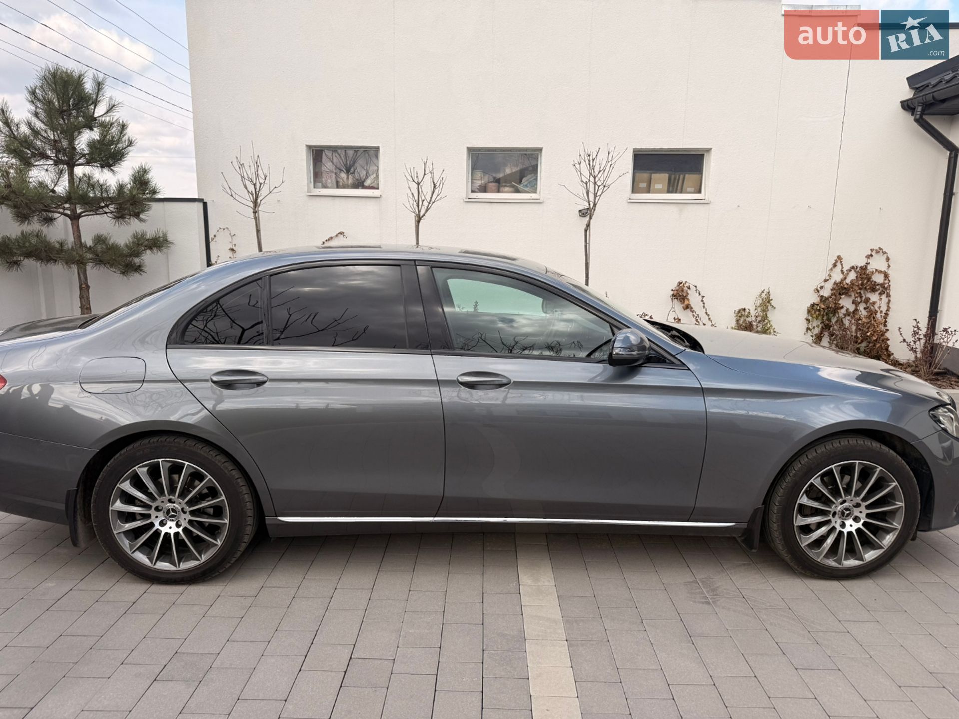 Mercedes-Benz E-Class 2018 VIN WDD2130131A546434 фото оголошення 4 з 24