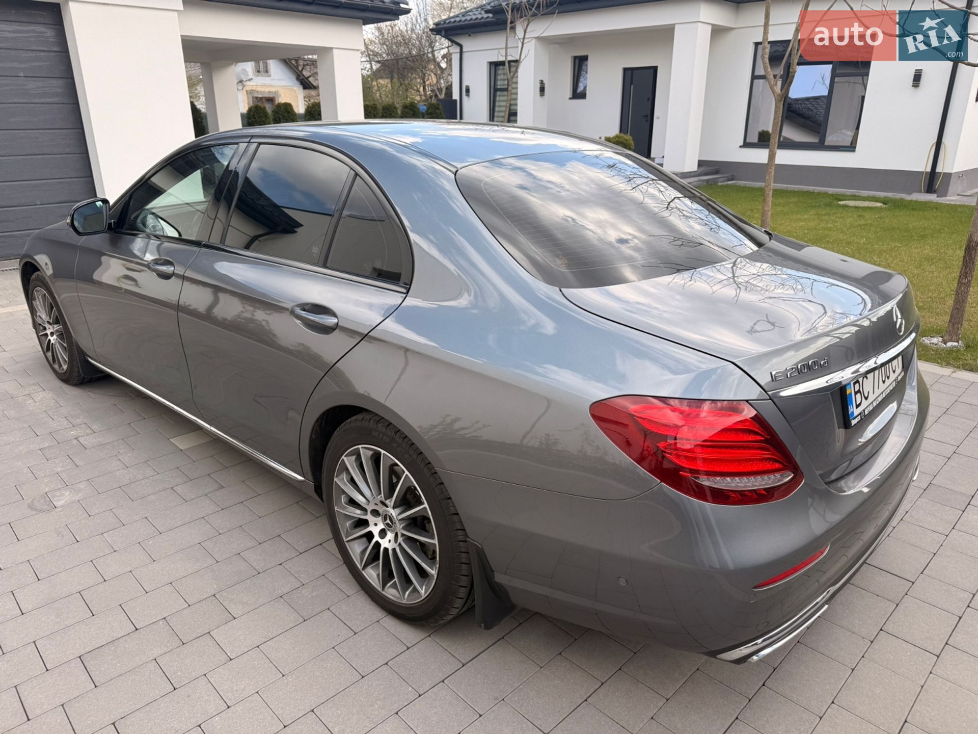 Mercedes-Benz E-Class 2018 VIN WDD2130131A546434 фото оголошення 7 з 24