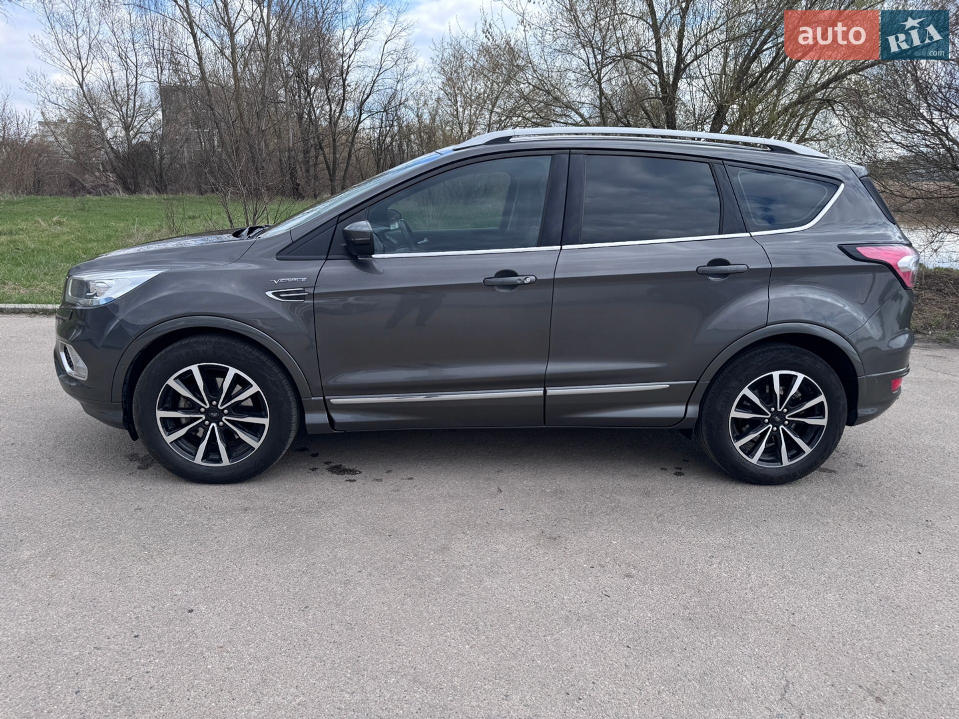 Ford Kuga 2018 VIN WF0AXXWPMAJT65925 фото оголошення 6 з 27
